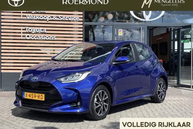 Toyota Yaris (2024) thumbnail 1