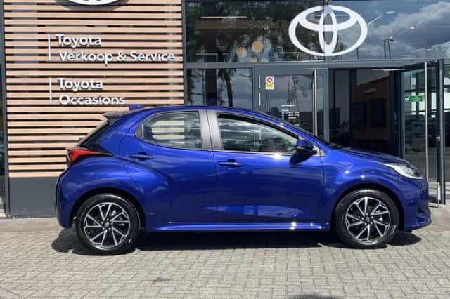 Toyota Yaris (2024) thumbnail 4