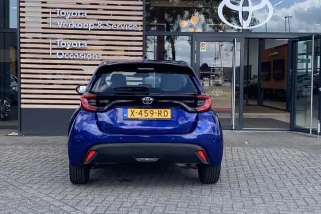 Toyota Yaris (2024) thumbnail 6