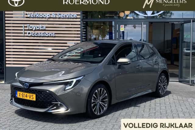 Toyota Corolla (2024) thumbnail 1