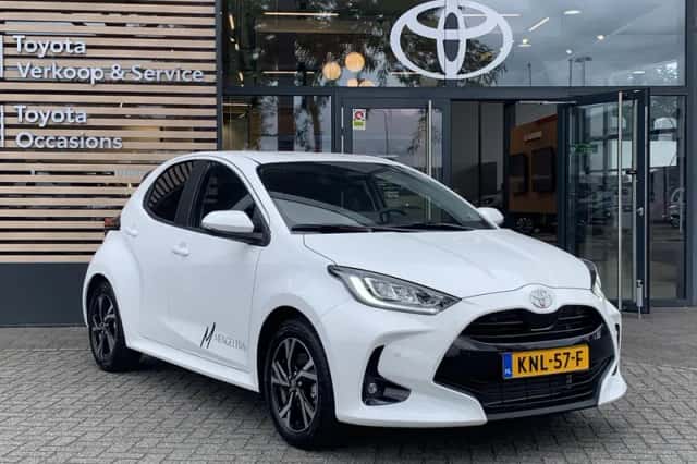 Toyota Yaris (2026) thumbnail 3