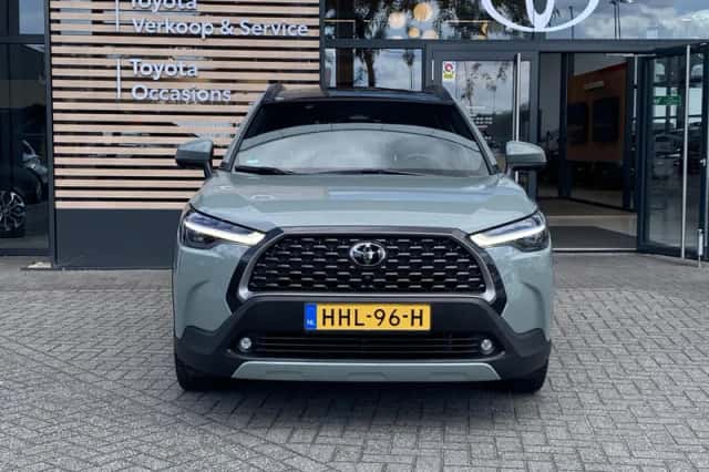 Toyota Corolla (2025) thumbnail 2