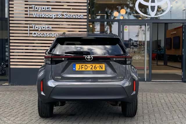Toyota Yaris Cross (2025) thumbnail 6