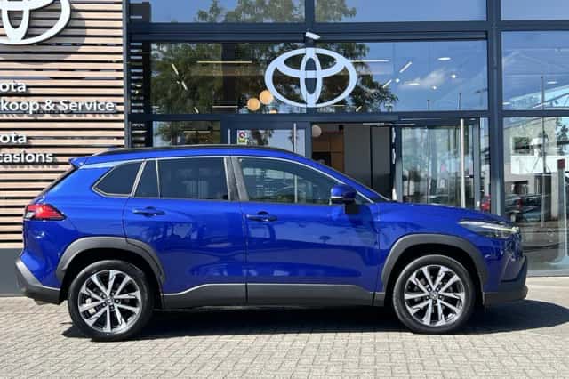Toyota Corolla Cross (2022) thumbnail 6