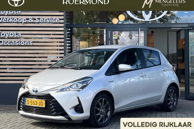 Toyota Yaris (2019) thumbnail 1