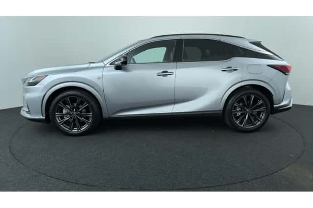 Lexus RX (2025) thumbnail 2