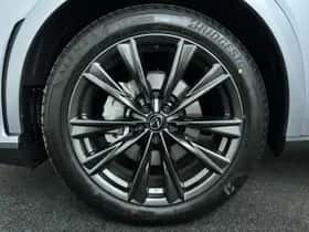 Lexus RX (2025) thumbnail 10