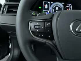 Lexus ES (2025) thumbnail 16