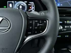 Lexus ES (2025) thumbnail 17