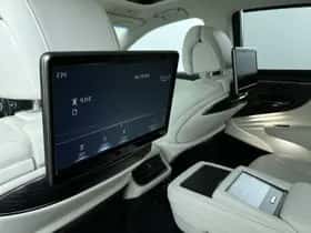 Lexus LS (2022) thumbnail 31