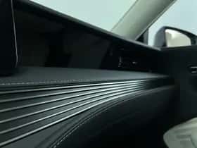 Lexus LS (2022) thumbnail 38