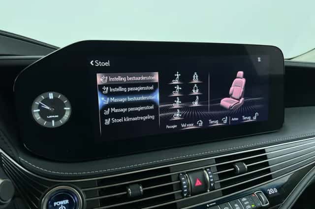 Lexus LS (2022) thumbnail 39