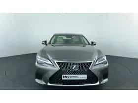 Lexus LS (2022) thumbnail 8