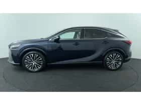 Lexus RX (2023) thumbnail 2