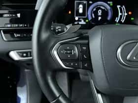 Lexus RX (2023) thumbnail 15