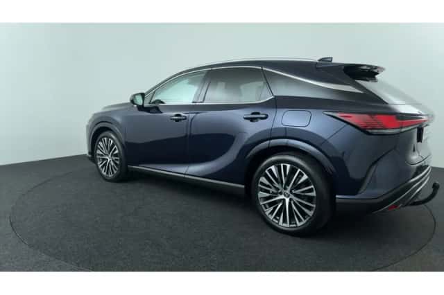 Lexus RX (2023) thumbnail 3