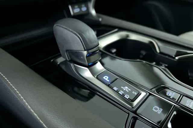 Lexus RX (2023) thumbnail 22