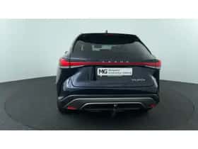 Lexus RX (2023) thumbnail 4
