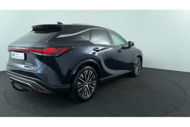 Lexus RX (2023) thumbnail 5