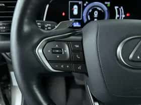 Lexus NX (2022) thumbnail 15