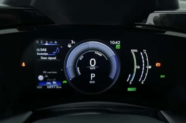 Lexus NX (2022) thumbnail 17