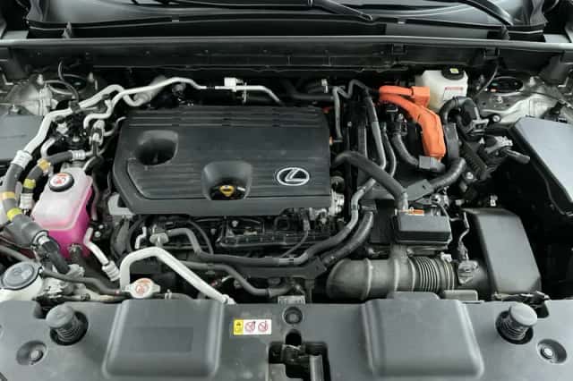 Lexus NX (2022) thumbnail 29
