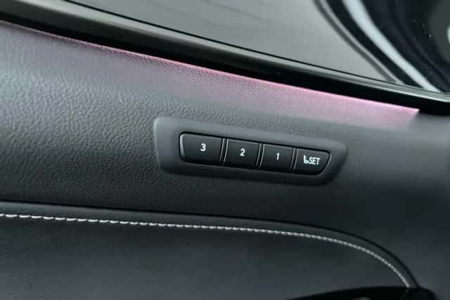 Lexus NX (2022) thumbnail 31