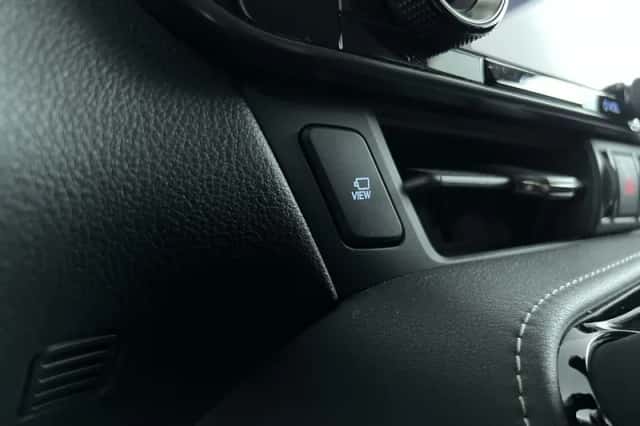 Lexus NX (2022) thumbnail 32