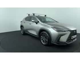 Lexus NX (2022) thumbnail 7