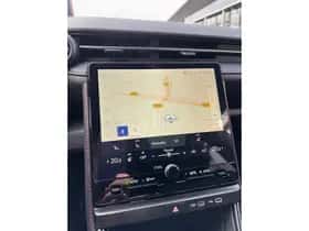Lexus LBX (2026) thumbnail 12