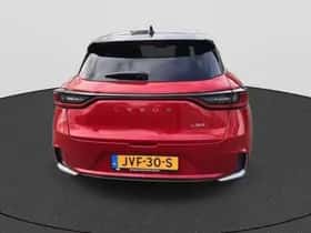 Lexus LBX (2026) thumbnail 3