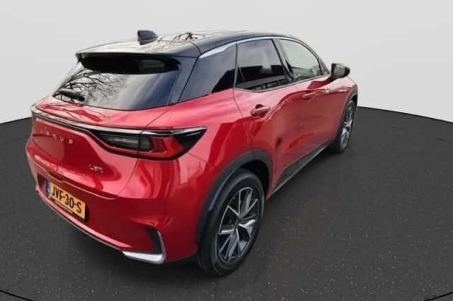 Lexus LBX (2026) thumbnail 4