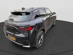 Lexus LBX (2025) thumbnail 4