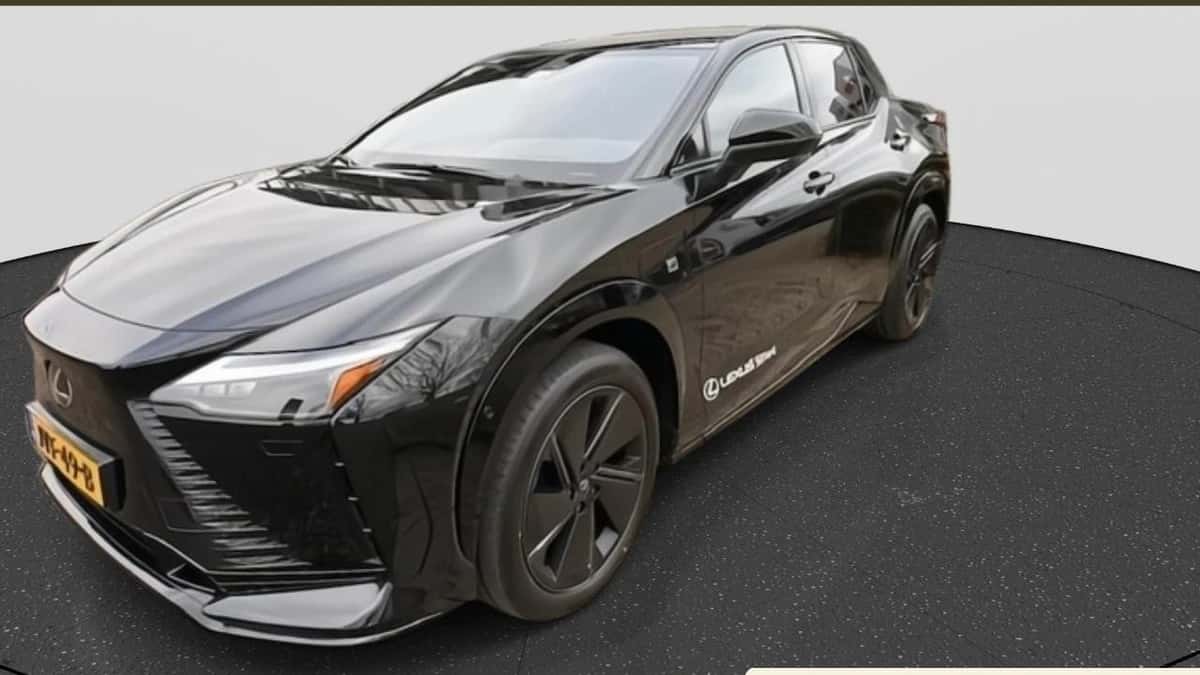 Lexus RZ (2026) — foto 1