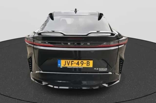 Lexus RZ (2026) thumbnail 3