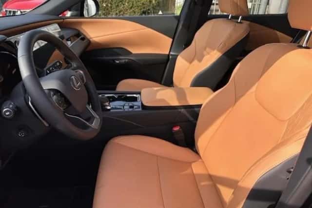 Lexus RX (2026) thumbnail 9