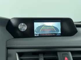 Lexus UX (2019) thumbnail 20