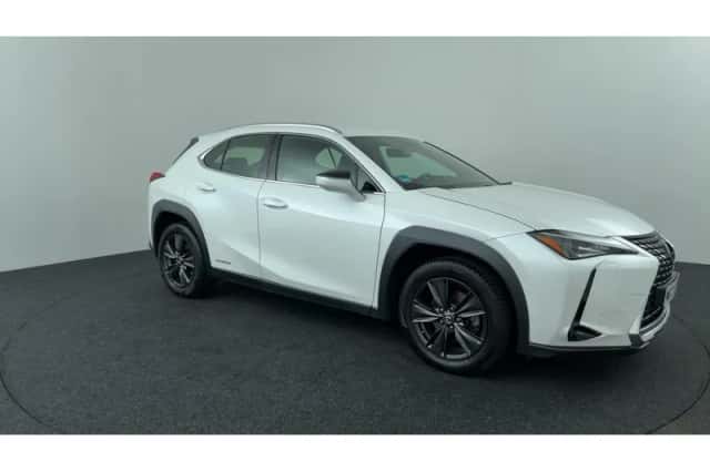 Lexus UX (2019) thumbnail 7