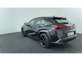 Lexus UX (2019) thumbnail 3