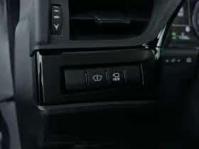 Lexus ES (2022) thumbnail 28