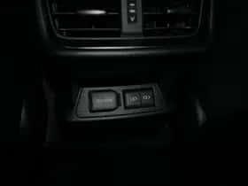 Lexus ES (2022) thumbnail 33