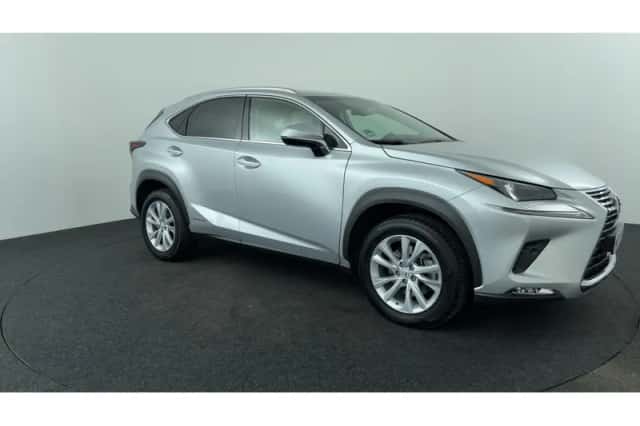 Lexus NX (2018) thumbnail 7