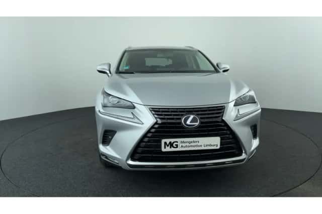 Lexus NX (2018) thumbnail 8