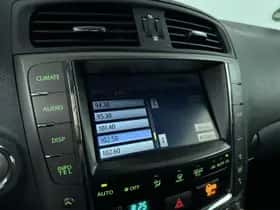 Lexus IS (2009) thumbnail 19
