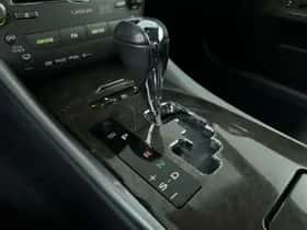 Lexus IS (2009) thumbnail 23