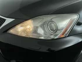Lexus IS (2009) thumbnail 9