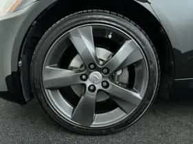 Lexus IS (2009) thumbnail 10