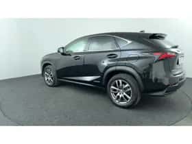 Lexus NX (2016) thumbnail 3