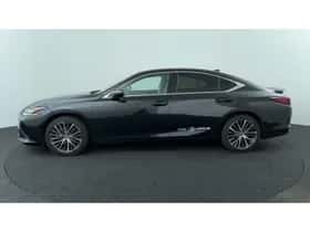 Lexus ES (2024) thumbnail 2