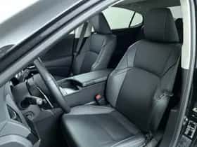 Lexus ES (2024) thumbnail 11